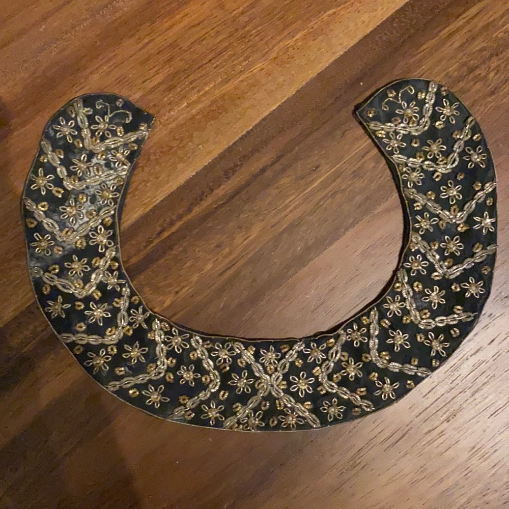 Vintages Beaded Bib Collar